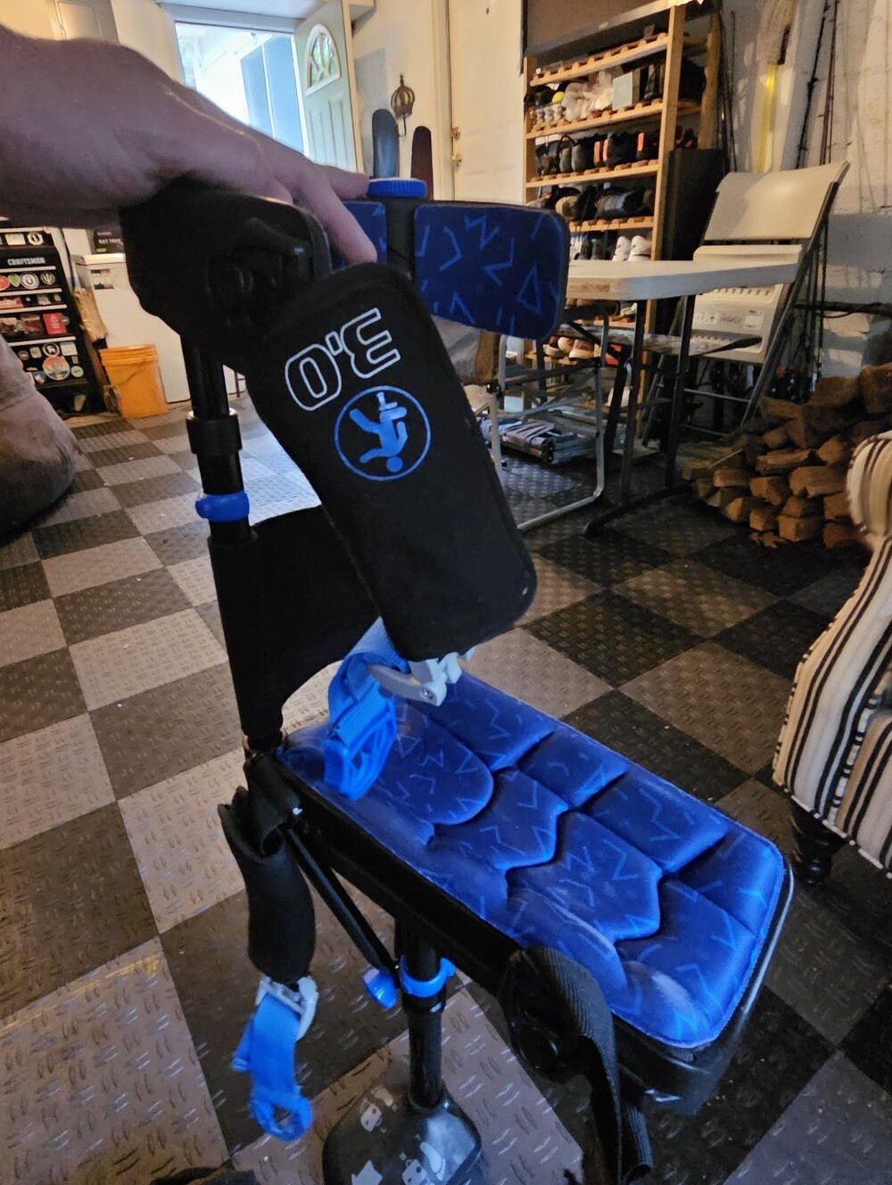 Blue ONEWALK 3 Knee Walker - Picture 7 of 9